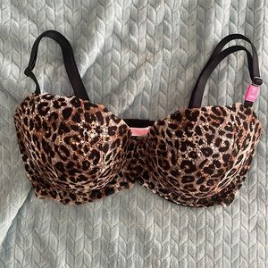 Victorias Secret PINK Leopard Push Up Bra 36DD